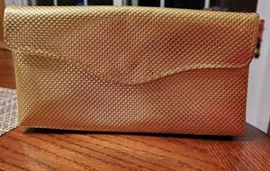 Vintage 90's gold clutch